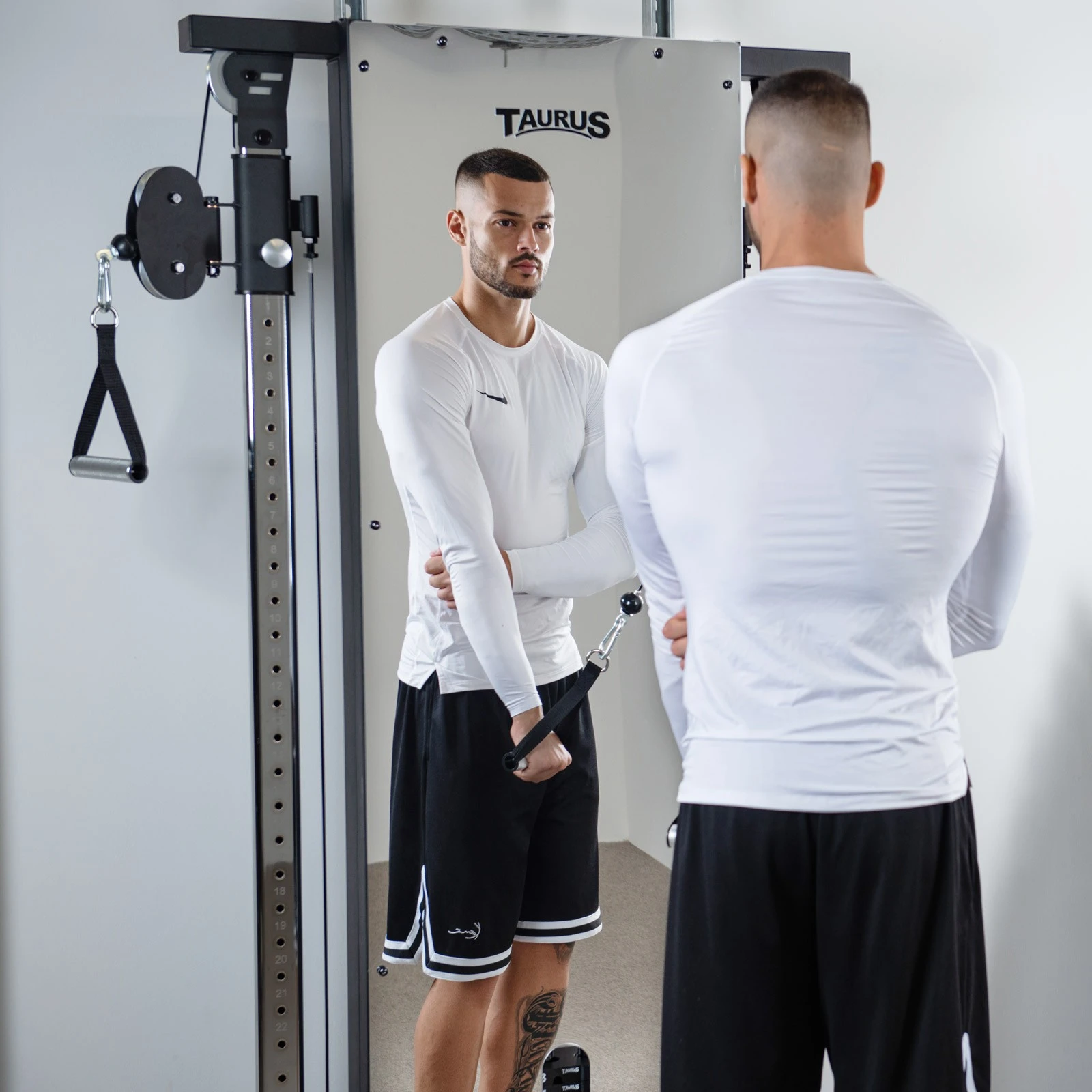 Doble Polea Taurus Design Line - Fitshop - Imagen 3